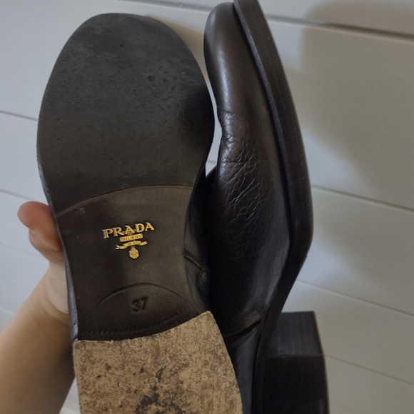 High PRADA leather boots - Picture 4 of 12